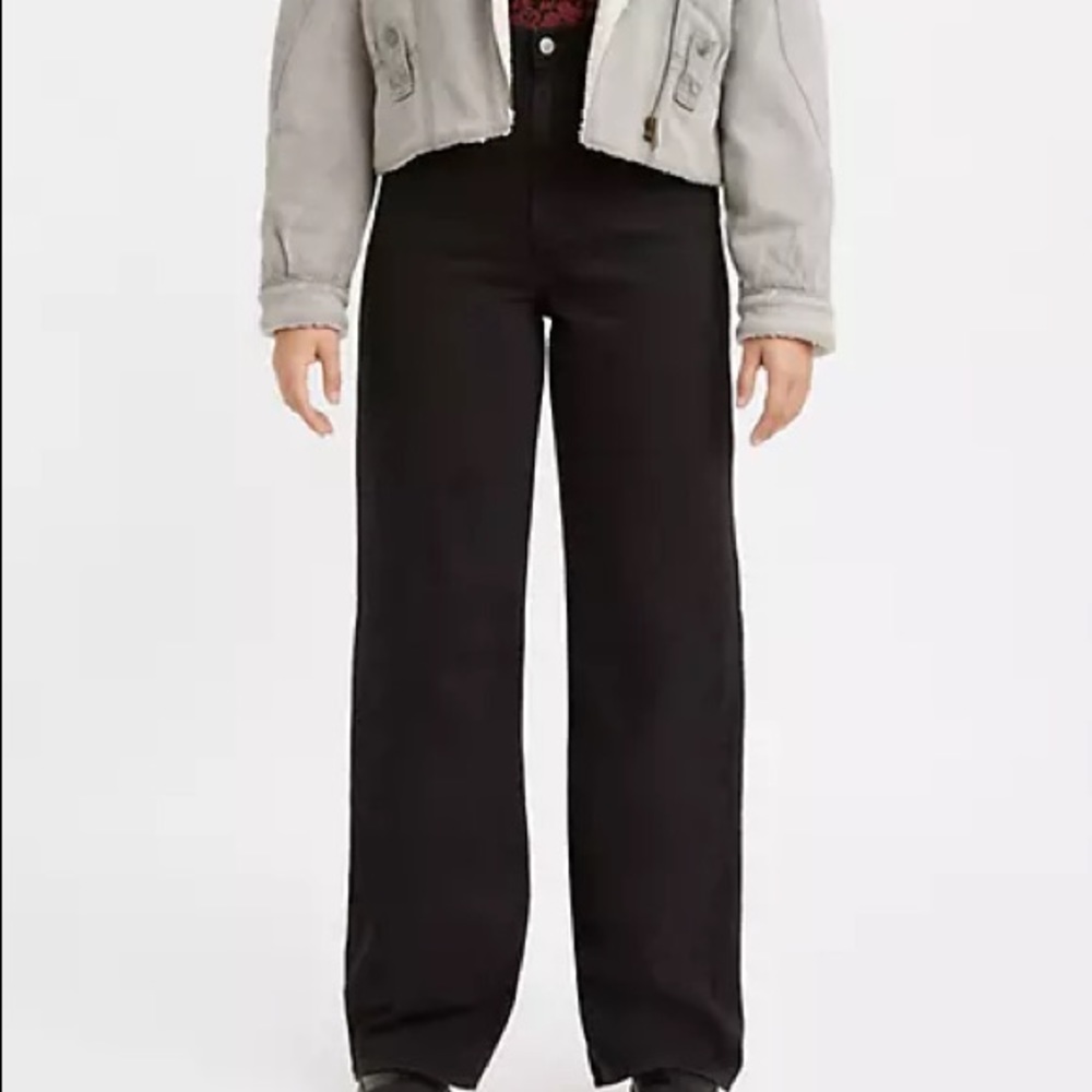 Levis Premium High Waisted Loose Jeans